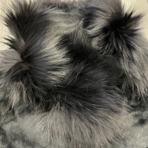 Solleciti Black fur short jacket - Picture 6 of 12